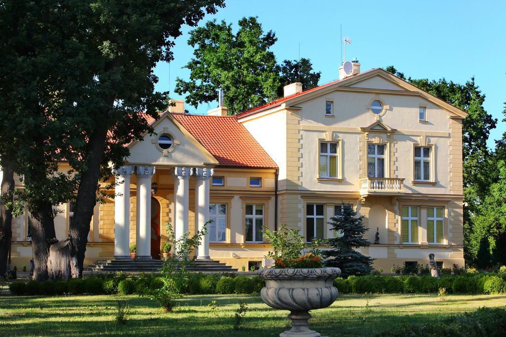 Palac Piorunow & Spa Kwiatkowice Exterior photo