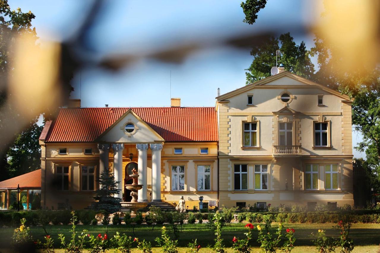 Palac Piorunow & Spa Kwiatkowice Exterior photo